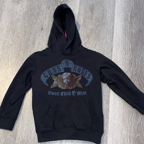 Guns and roses sweater size 3T , - Picture 1 of 3